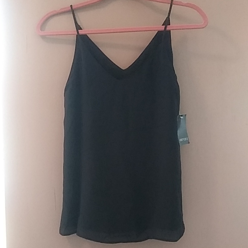 Flowy women top